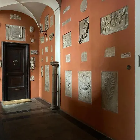Center, Luxury & History In Via Monserrato Apartment Rome