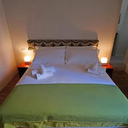 Center, Luxury & History In Via Monserrato شقة