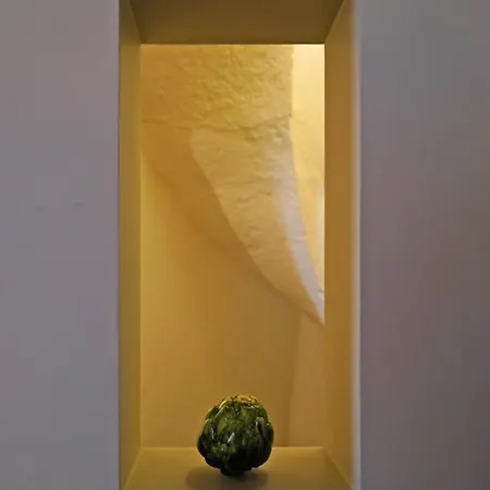 Apartment Center, Luxury & History In Via Monserrato