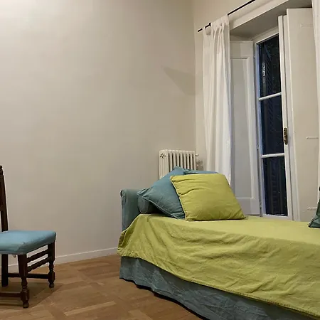 Center, Luxury & History In Via Monserrato Apartamento